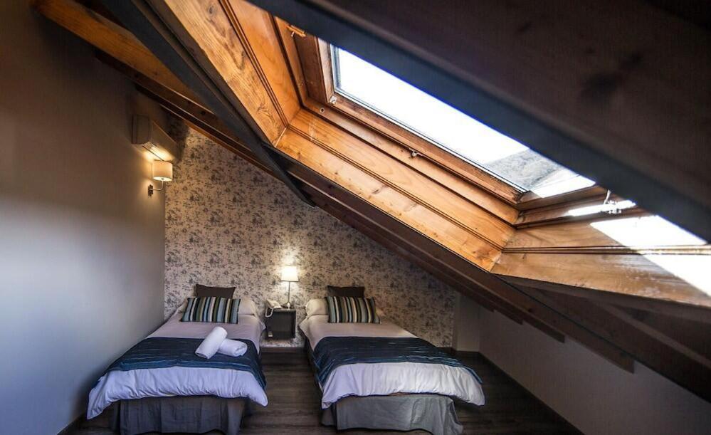 Hotel Rustik Hostal Rural Molinaseca Zewnętrze zdjęcie