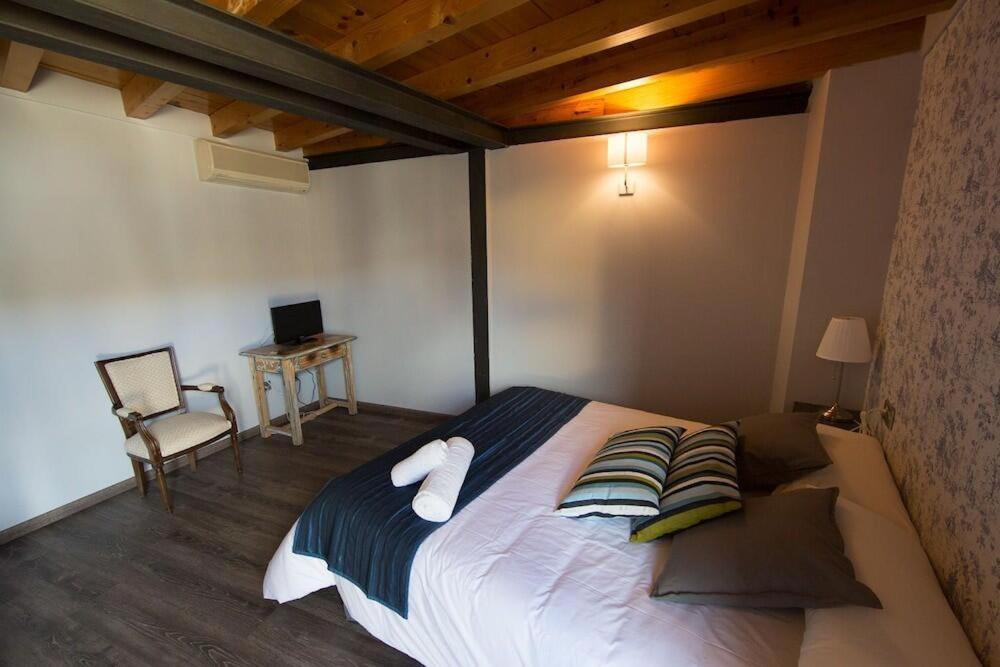 Hotel Rustik Hostal Rural Molinaseca Zewnętrze zdjęcie