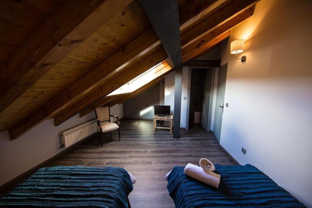 Hotel Rustik Hostal Rural Molinaseca Zewnętrze zdjęcie