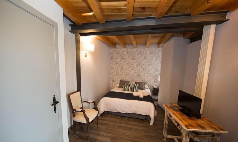 Hotel Rustik Hostal Rural Molinaseca Zewnętrze zdjęcie